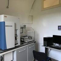 Spettrometro a plasma accoppiato induttivamente (ICP) interfacciato con spettrometro di massa (MS) 